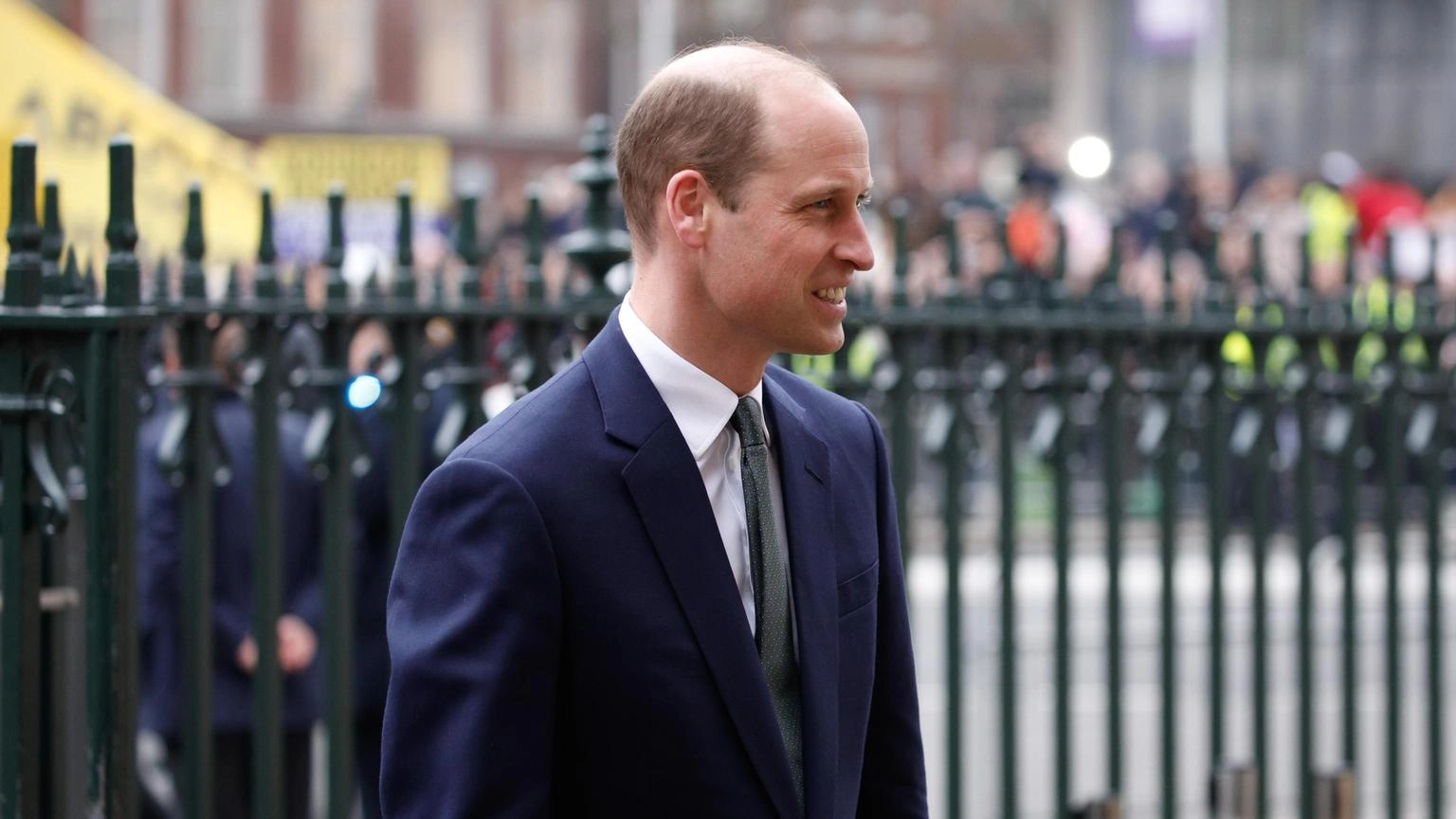 William riprende gli impegni pubblici dopo l'annuncio di Kate