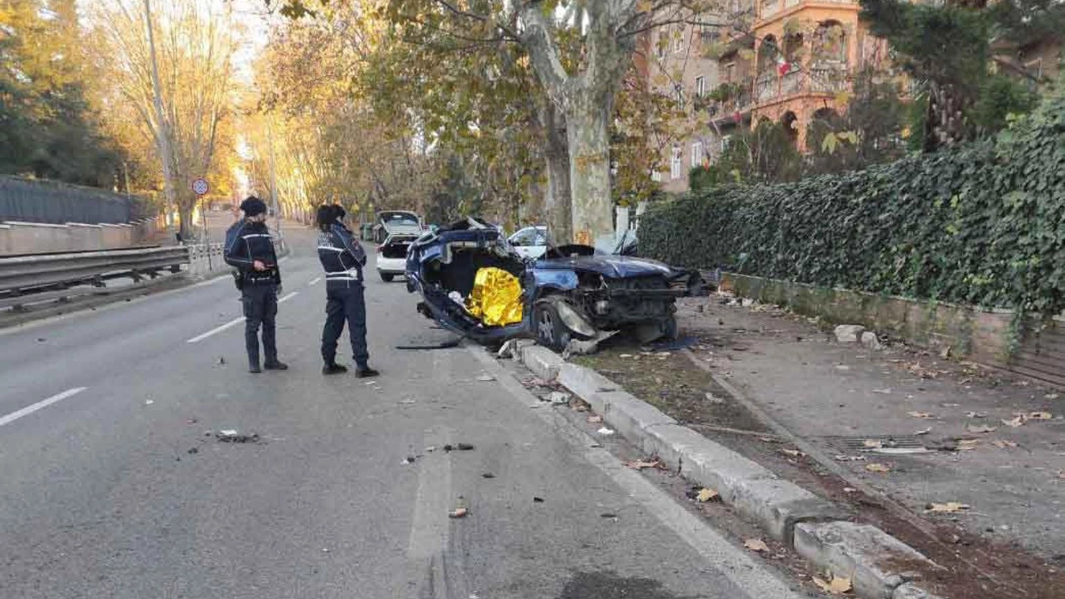 Travolto e ucciso da auto davanti villa Borghese a Roma