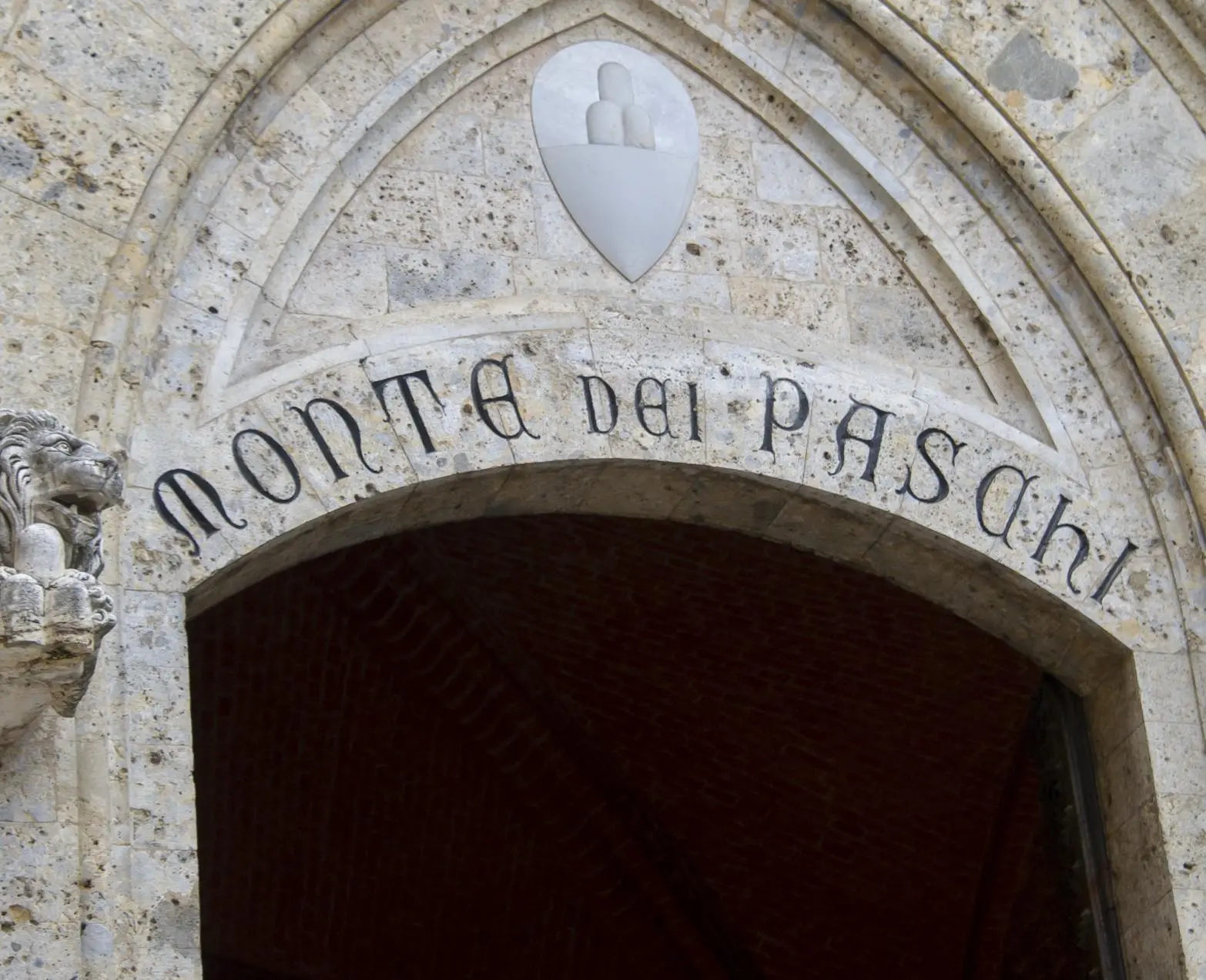 Risiko bancario, indagate ’persone e società’