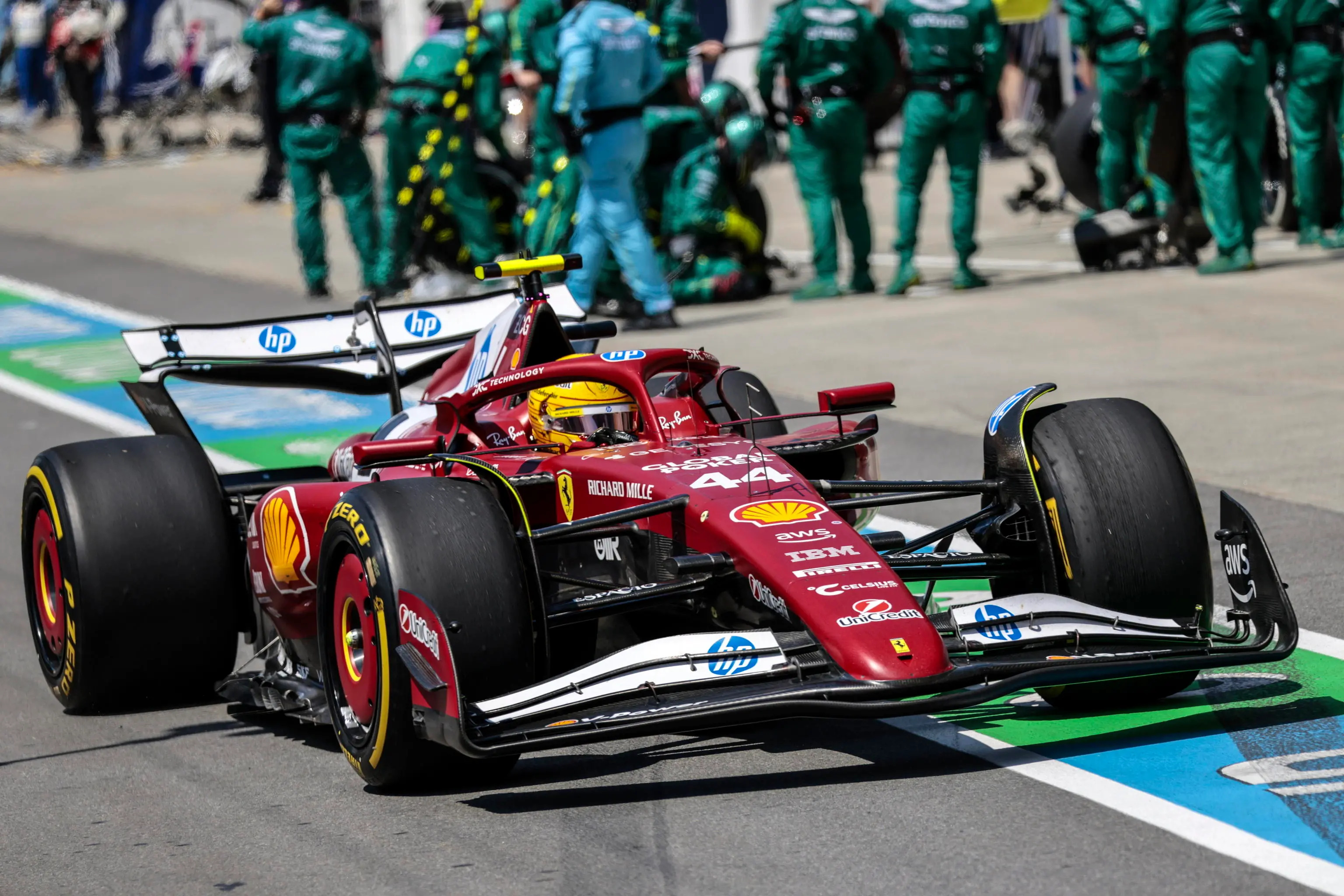 Formula 1, delusione Hamilton: “Vorrei raccontare tante cose. L’obiettivo è cambiare in meglio”