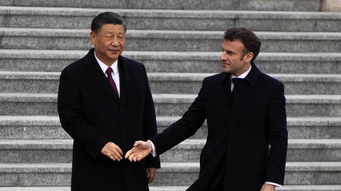 Xi in visita in Francia il 6 e 7 maggio