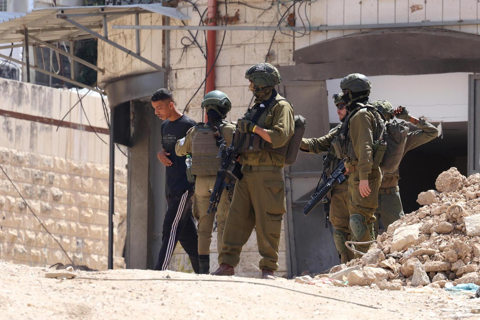 Idf, morti 3 soldati in combattimenti nel nord di Gaza Idf, morti 3 soldati in combattimenti nel nord di Gaza