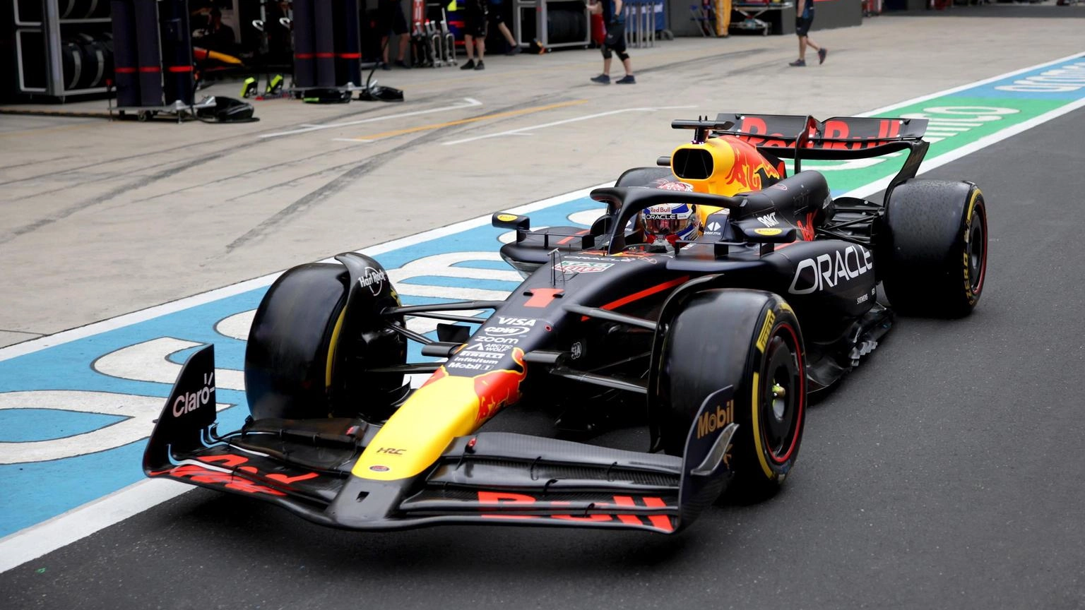 F1: a Verstappen la Sprint del Gp di Cina, 4/o Leclerc