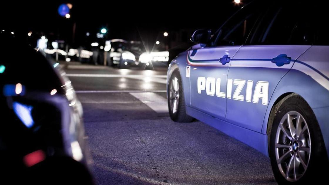 Omicidio in un parco a Bologna, 21enne accoltellato