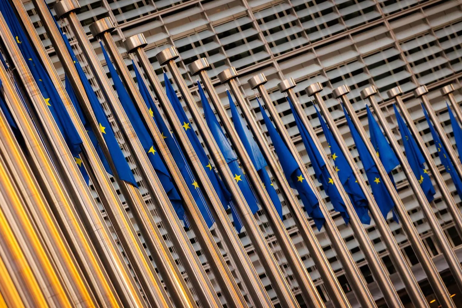 Proposta bilancio Ue 2028-34 vale 2mila miliardi