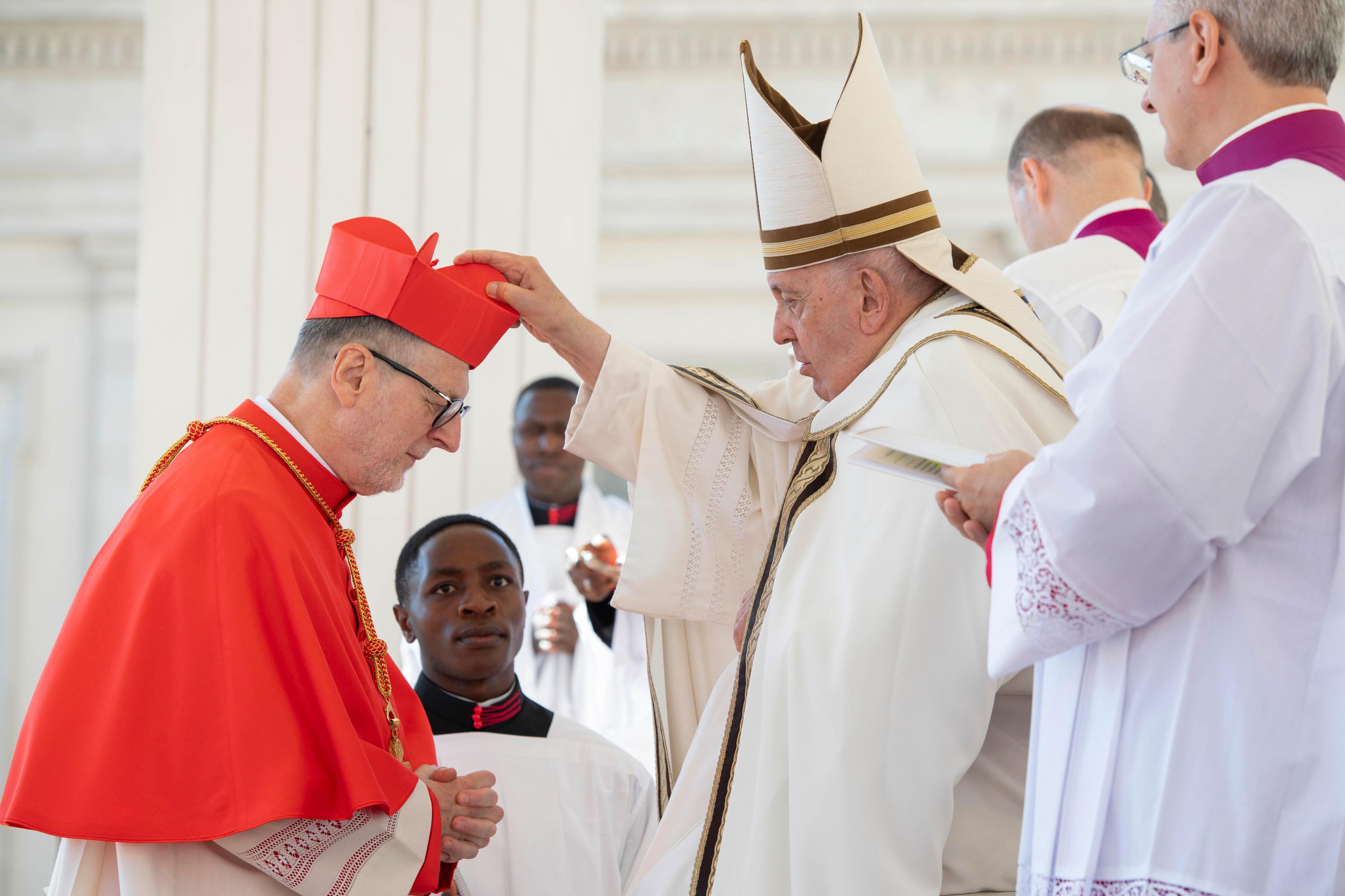 Papa Francesco da Quotidiano.net Papa Francesco il ricordo di Bruno Vespa Bergoglio stupì fin dalla scelta del nome