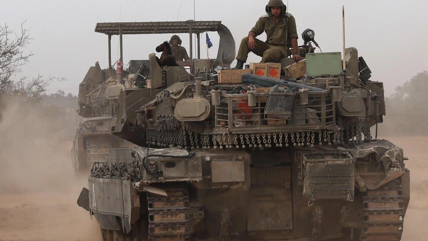 L’esercito ebraico prepara l’invasione dell’ultimo fortino di Hamas. Gli Stati Uniti e altri 17 Paesi chiedono il rilascio degli ostaggi. Sinwar alza la posta: tregua di 5 anni in cambio di uno Stato palestinese.