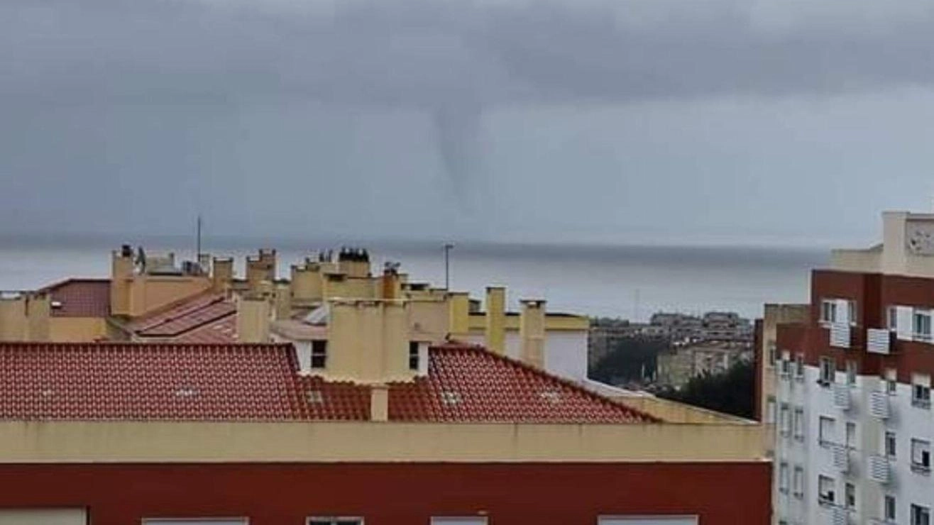 Maltempo in Portogallo: tornado a Lisbona, neve alle Azzorre