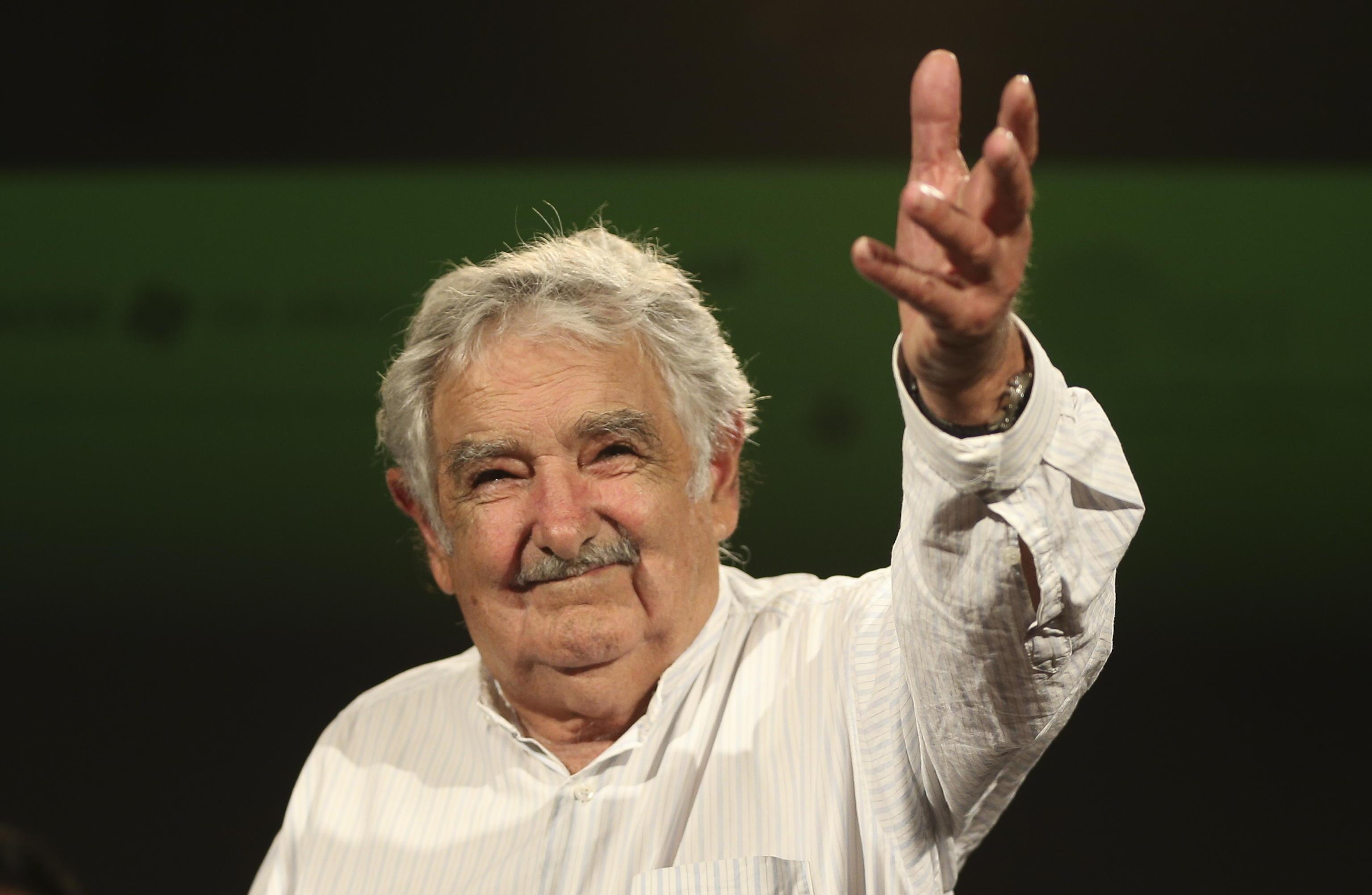 Uruguay, morto Mujica il presidente che viaggiava in Maggiolino Uruguay, morto Mujica il presidente che viaggiava in Maggiolino