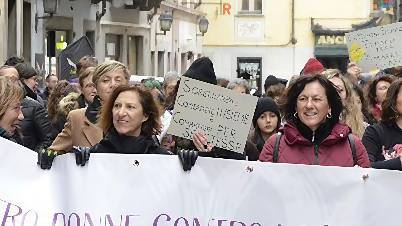 Aosta, le segnalazioni arrivate al Centro donne contro la violenza: "È successo in presidi sanitari pubblici, s’intralcia l’applicazione della 194". Roccella: "Comportamenti sbagliati dal punto di vista medico".
