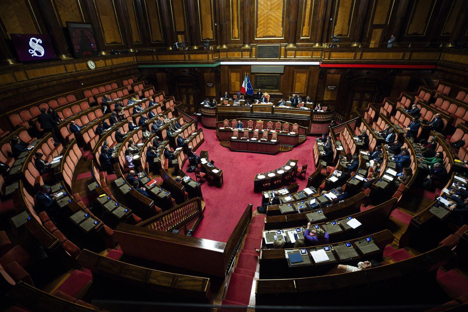 Il testo del ddl sul Fine vita: comitato, cure palliative e spese del Ssn. Cosa c’è scritto Il testo del ddl sul Fine vita: comitato, cure palliative e spese del Ssn. Cosa c’è scritto