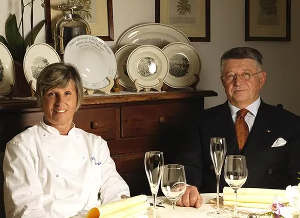 Un viaggio nei sapori piemontesi autentici e a chilometro ridotto. Si aprono le porte del ristorante ‘Al Sorriso’ sulle colline novaresi. La chef stellata condivide la passione per l’accoglienza con il marito: "La cucina è semplicità. Zero contaminazioni e tantissimo territorio"