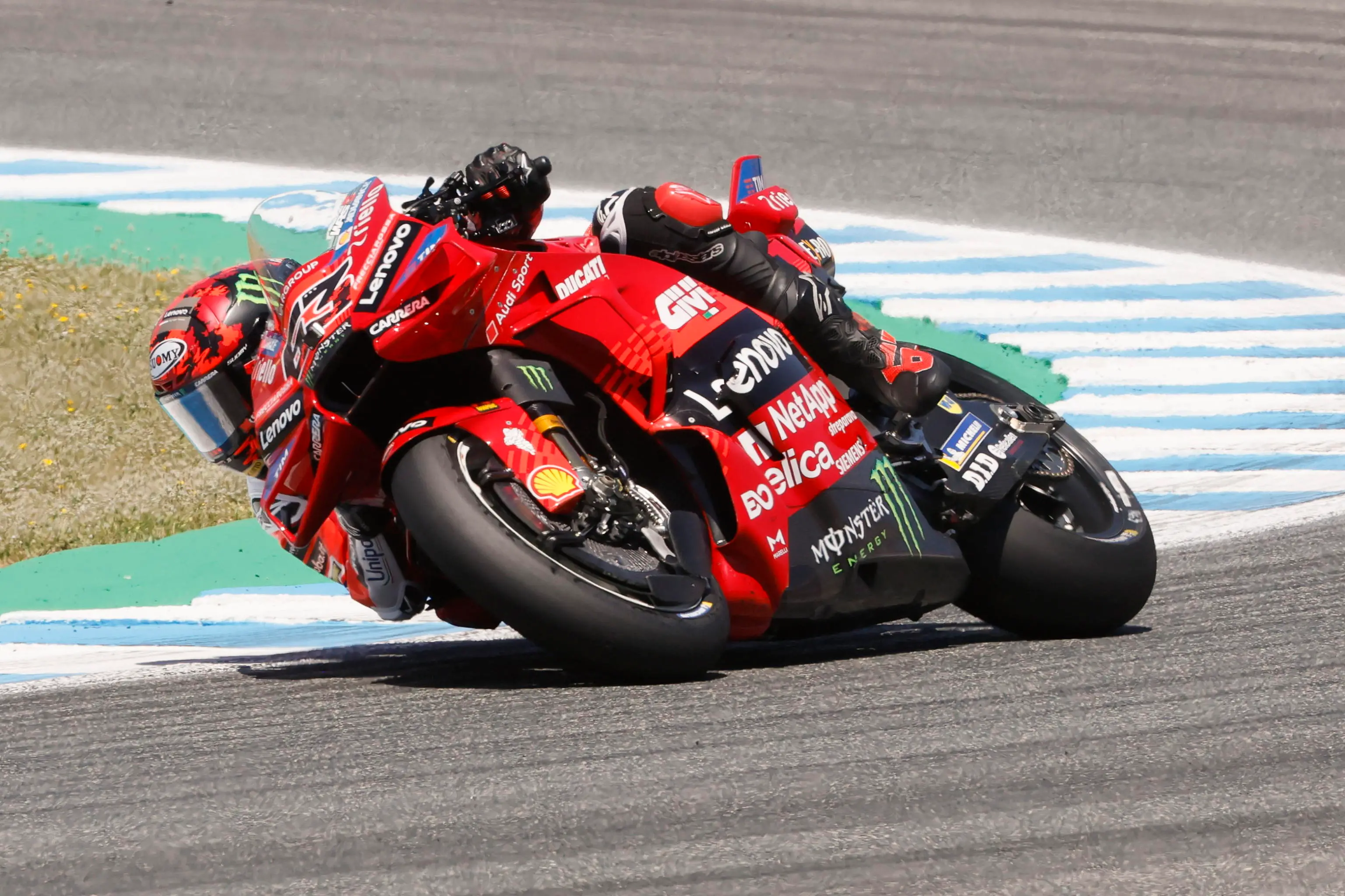 MotoGp, Bagnaia terzo senza spunto: “Non sono riuscito a sorpassare. E’ un problema”