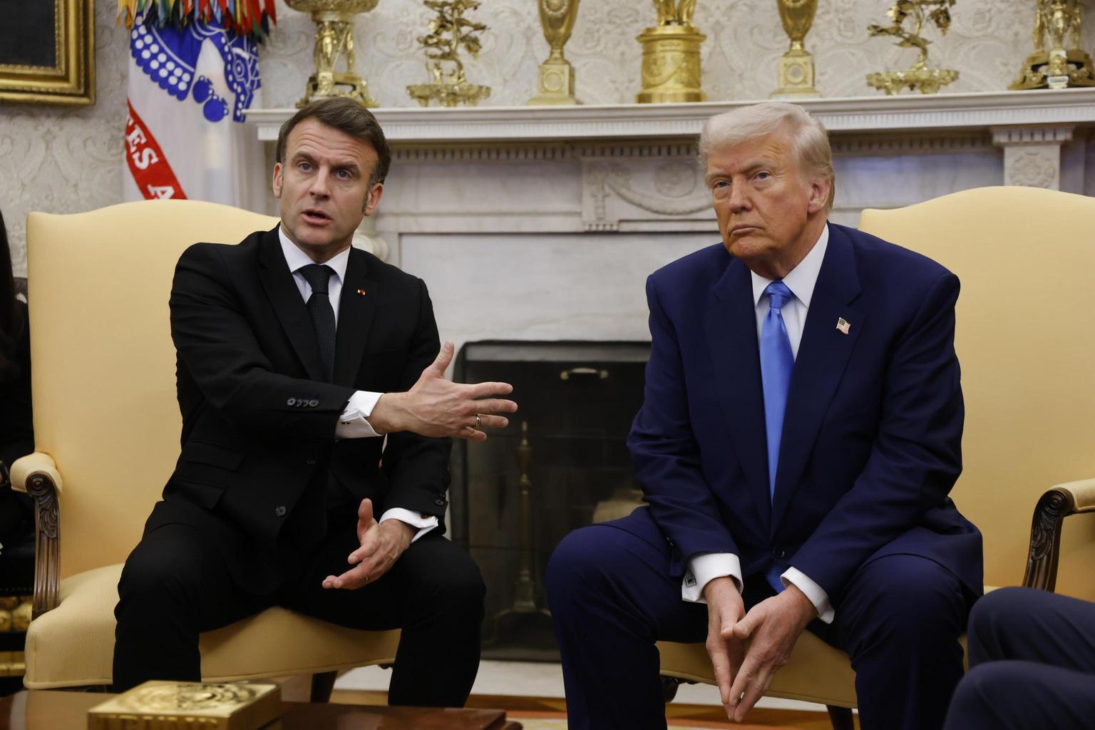 macron sanzioni alla russia test di credibilità per trump