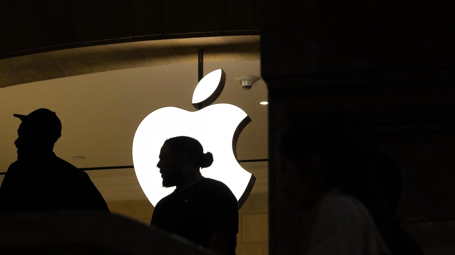 Apple, -2,2% a Wall Street dopo l'azione antitrust Usa