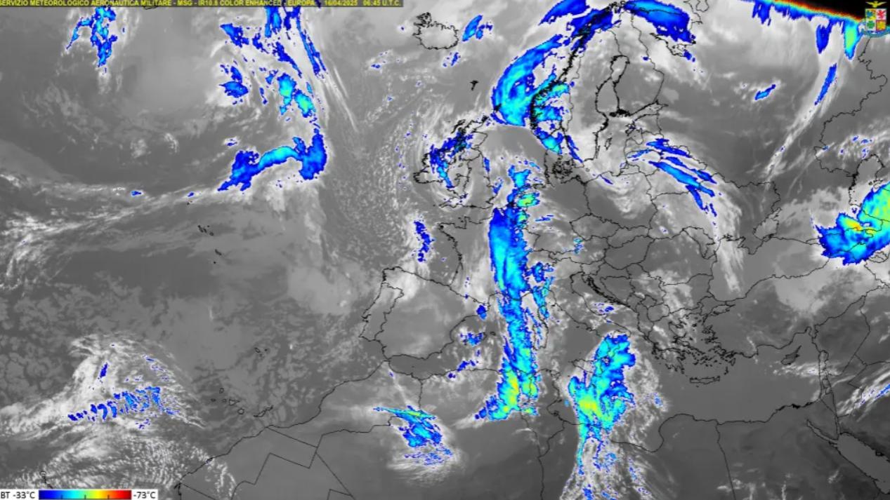 sta formando da Quotidiano.net Si sta formando il ciclone Maltempo estremo e rischio alluvioni L’allerta meteo e le regioni più a rischio