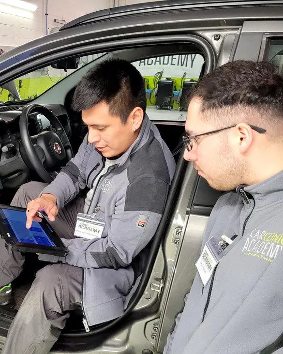 Car Clinic cerca giovani talenti. Via alle selezioni per l’Academy