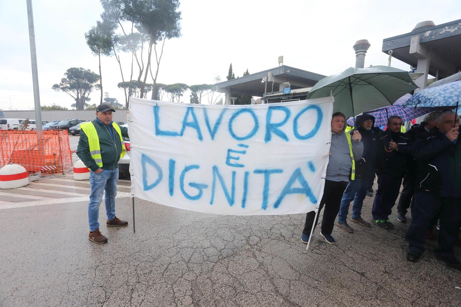 sciopero allo stabilimento stellantis cassino plant per condizioni lavorative insostenibili