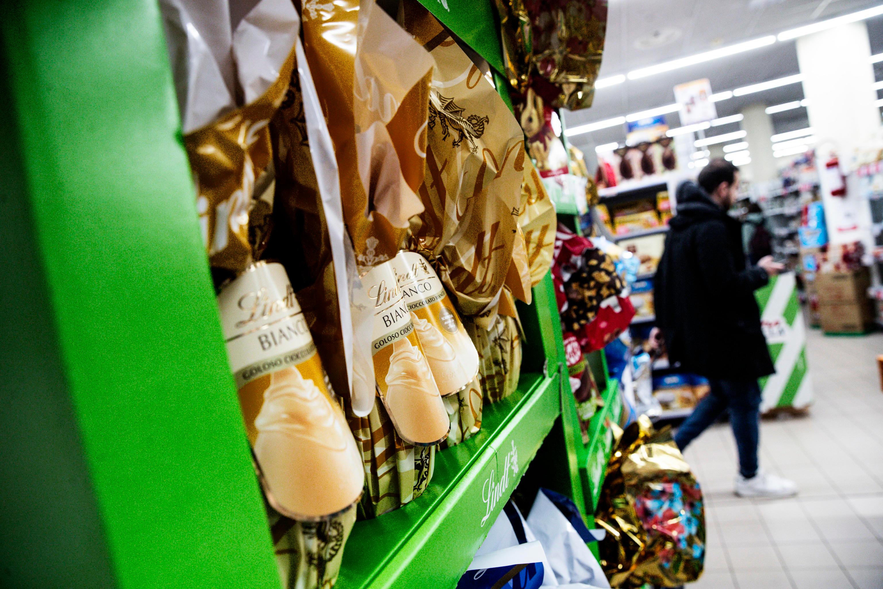 Supermercati aperti a Pasqua 2025: gli orari catena per catena. Chiusura (quasi) totale Supermercati aperti a Pasqua 2025: gli orari catena per catena. Chiusura (quasi) totale