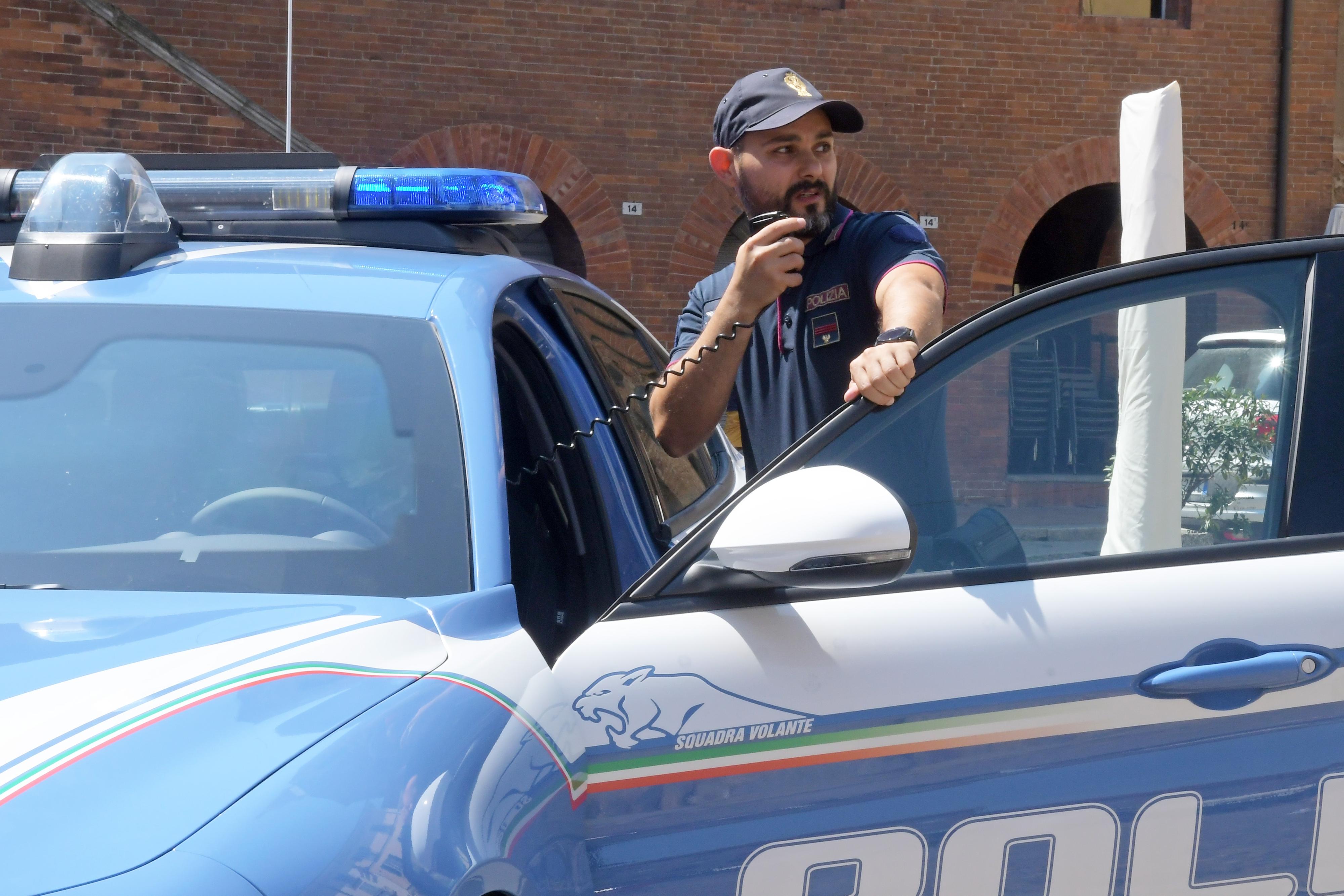 Pallavoliste abusate da Quotidiano.net pallavoliste abusate nel garage con la scusa dei massaggi arrestato ex allenatore di barletta