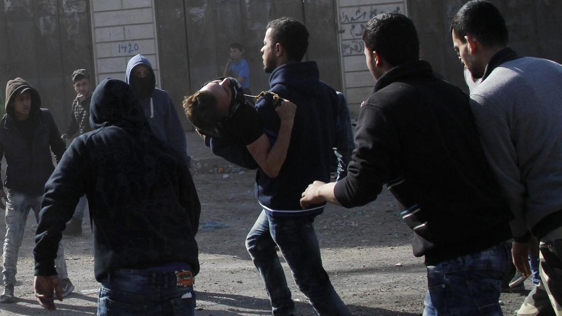Cisgiordania, media: 13enne ucciso in raid Israele vicino Jenin