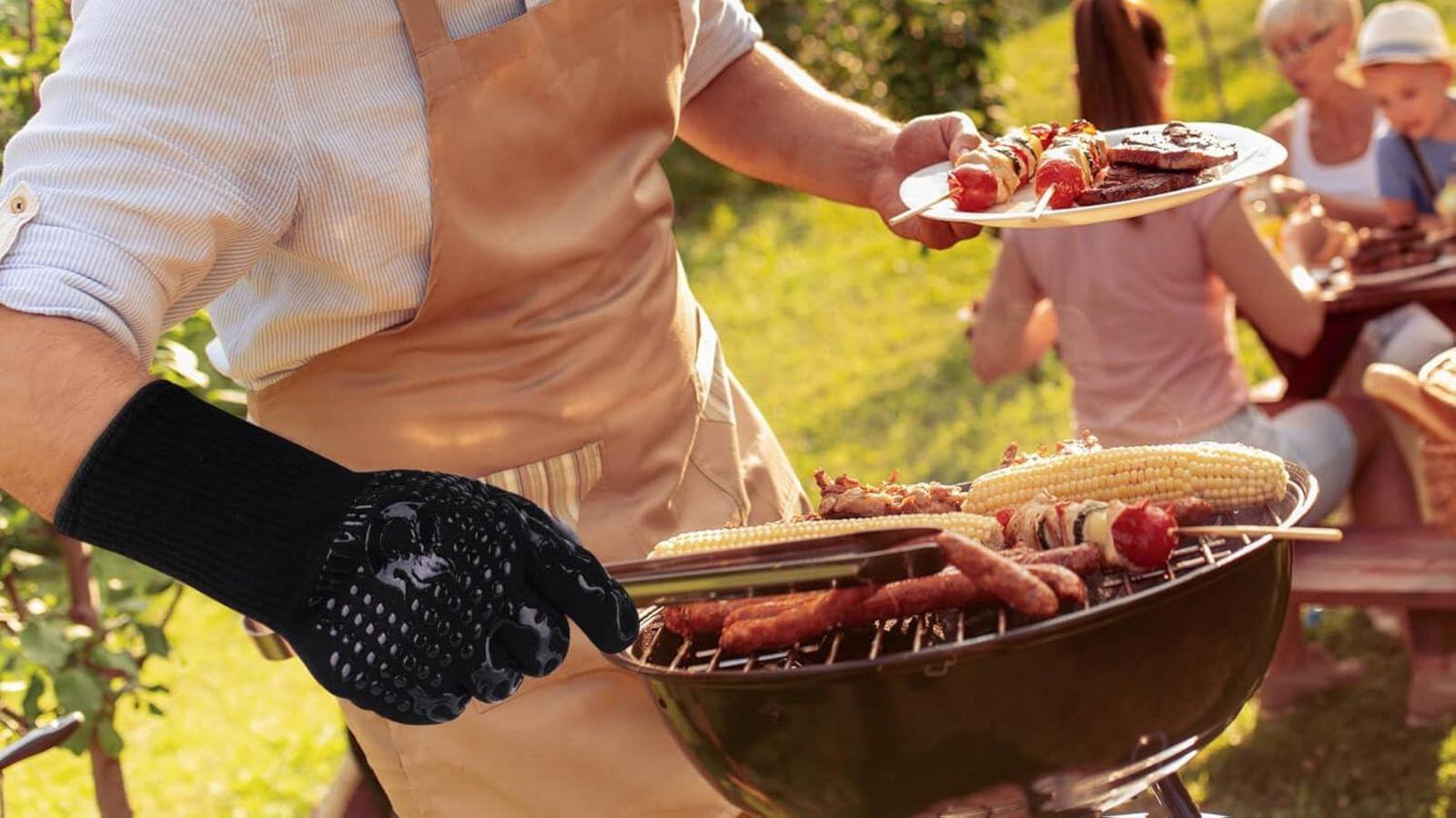 Massima resistenza da Quotidiano.net massima resistenza al calore cucina senza paura con i guanti antiscottatura da barbecue in promo lampo