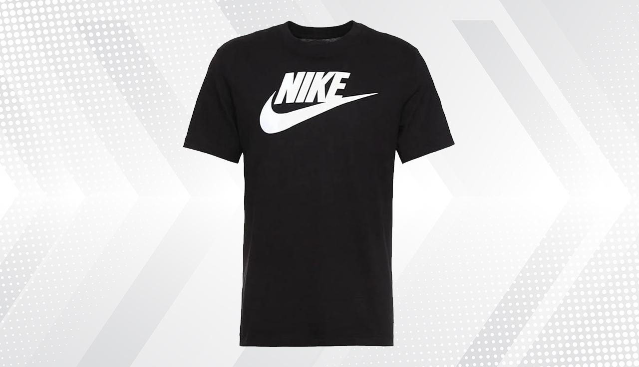 stile iconico firmato nike approfitta dello sconto del 22 su questa t shirt