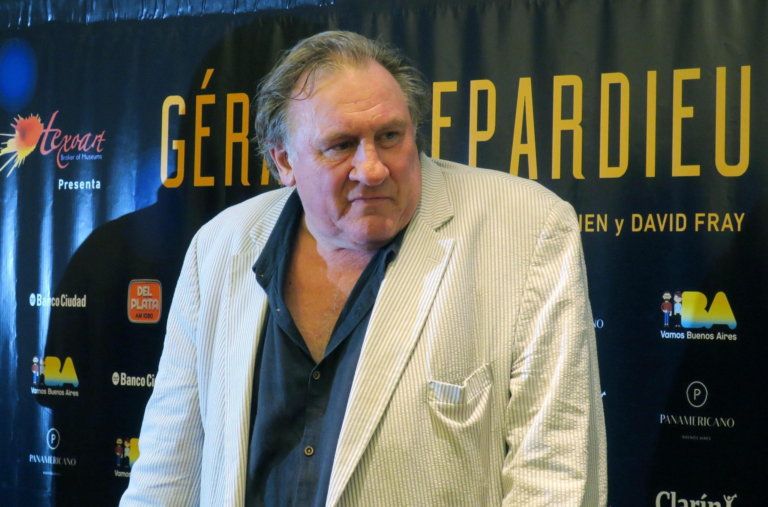 Gérard Depardieu sarà fermato per violenza sessuale. Convocato in commissariato
