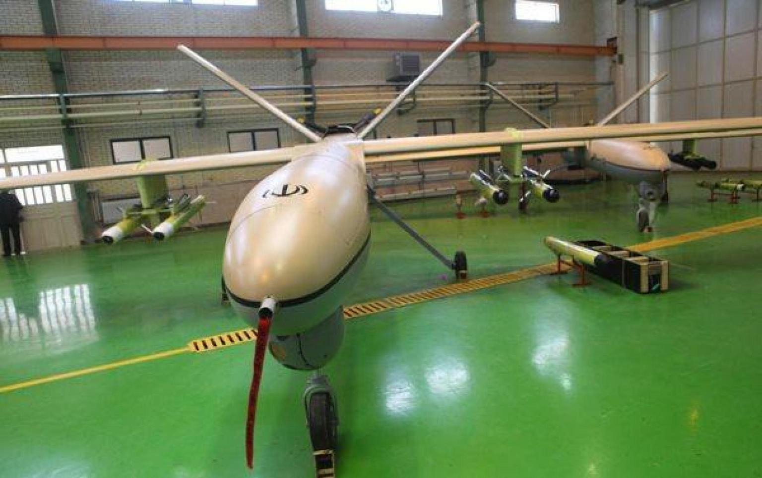 Iran svela un nuovo drone kamikaze, lo Shahed 107 Iran svela un nuovo drone kamikaze, lo Shahed 107