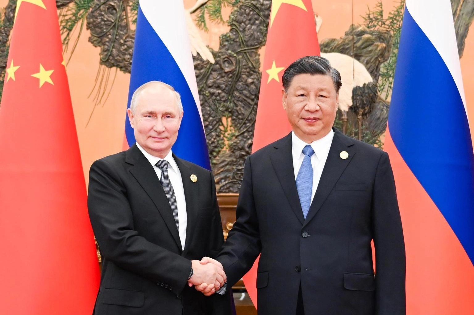 Vladimir Putin e Xi-Jinping