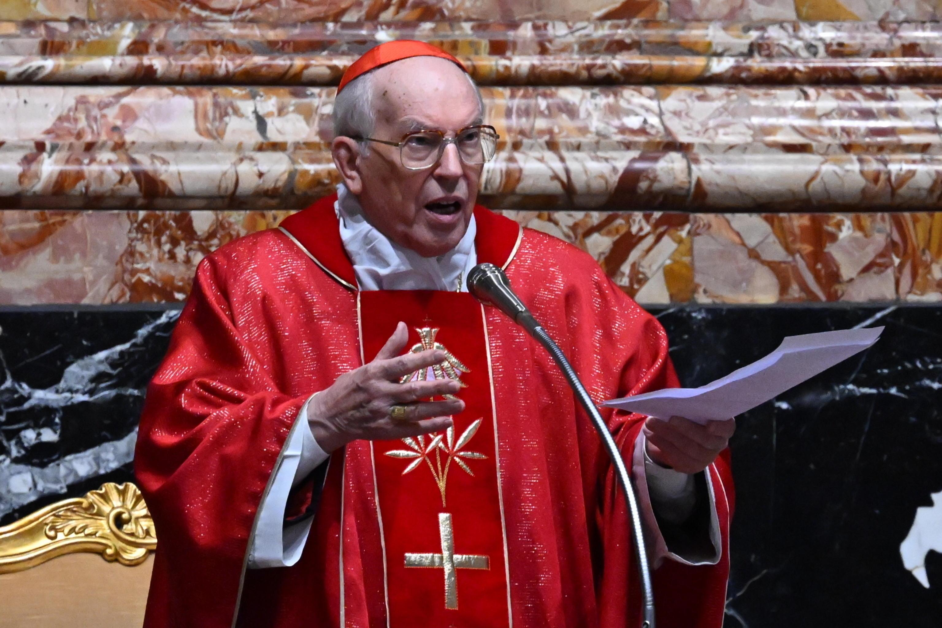 Chi è Giovanni Battista Re, il cardinale che ha celebrato i funerali di Papa Francesco Chi è Giovanni Battista Re, il cardinale che ha celebrato i funerali di Papa Francesco