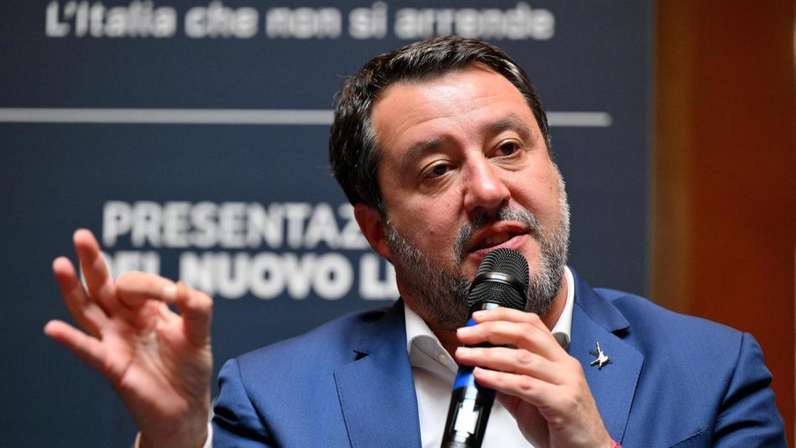 Salvini annuncia manifestazioni della Lega a Milano, Roma e Bari