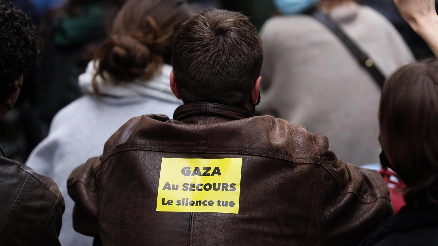 Polizia sgombera manifestanti filo Palestina alla Sorbona