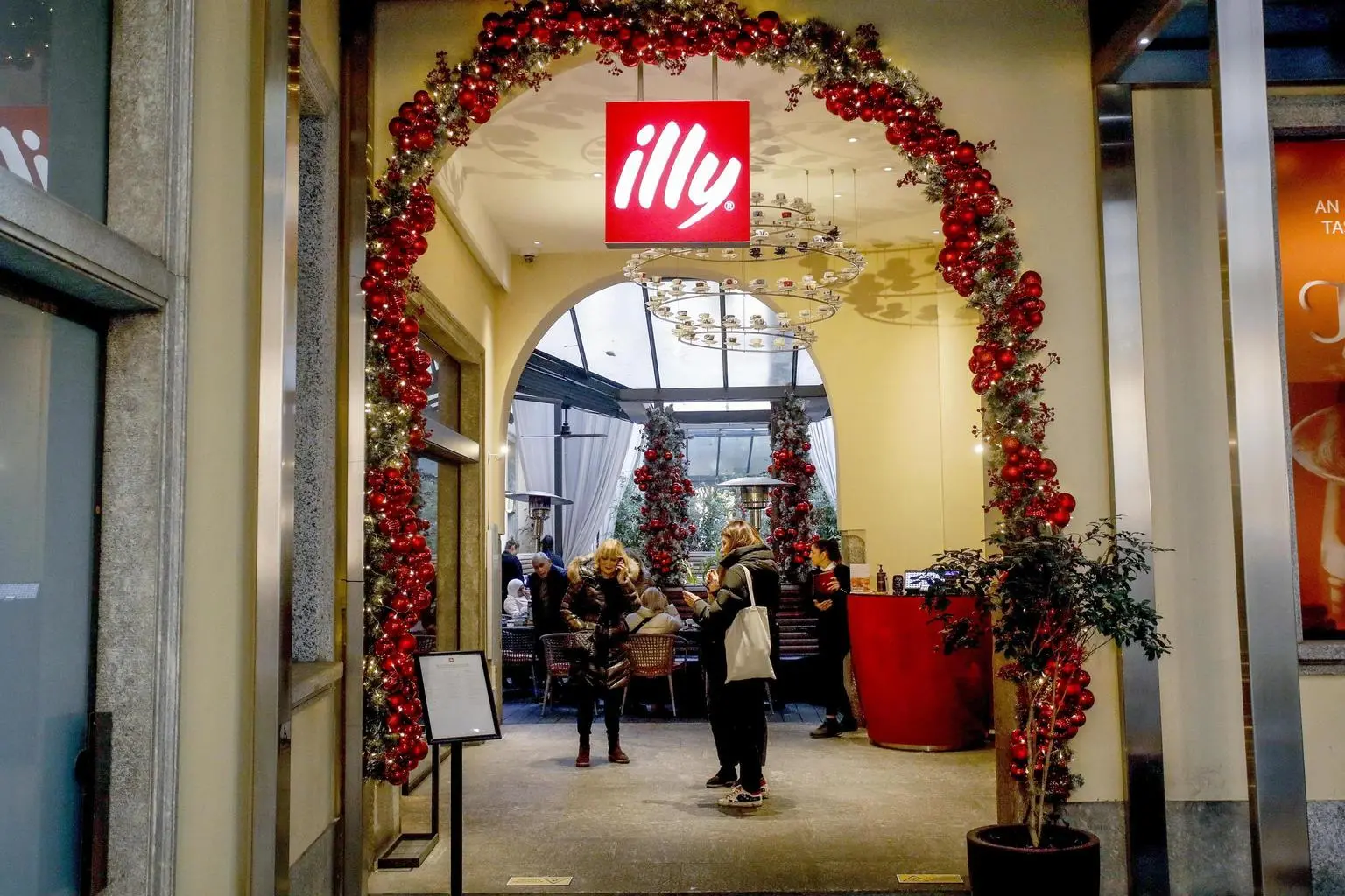 illycaffè, utile primo semestre sale del 9%, ricavi +11%