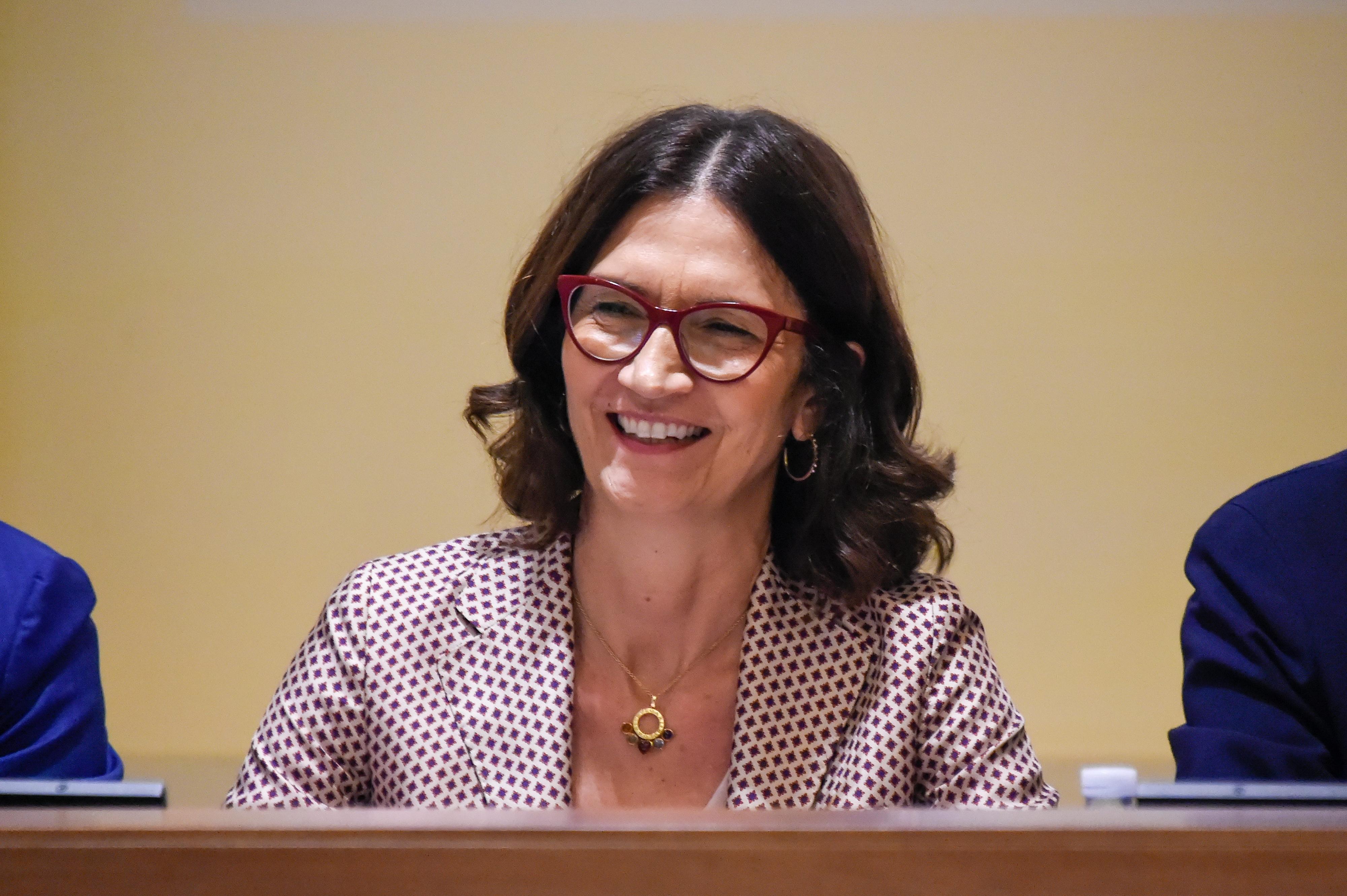 Gelmini e il fine vita: "Giusto aiutare chi soffre, ma il suicidio non è un diritto" Gelmini e il fine vita: "Giusto aiutare chi soffre, ma il suicidio non è un diritto"