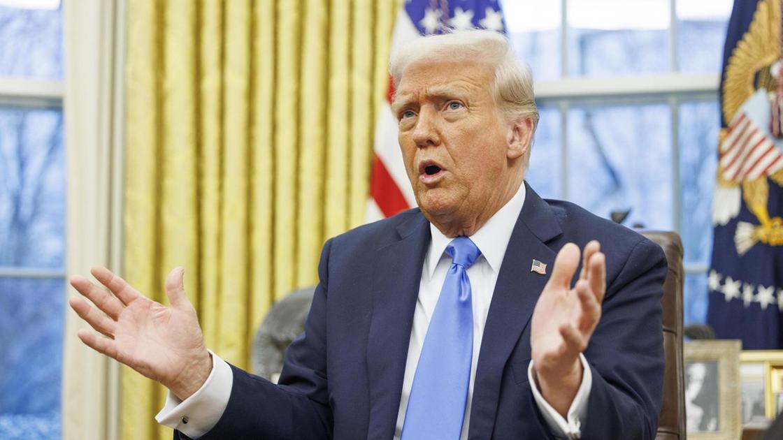 Donald Trump da Quotidiano.net Donald Trump mantiene il bando contro Associated Press per il Golfo d
