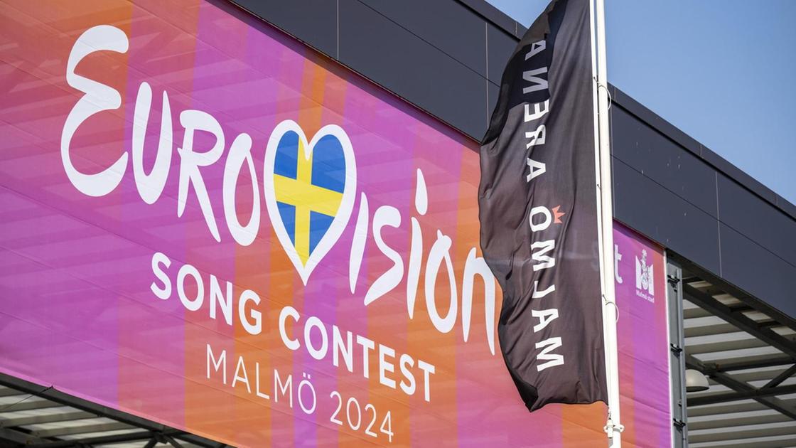 Testi delle canzoni controllati e niente bandiere palestinesi: polemiche all’Eurovision 2024