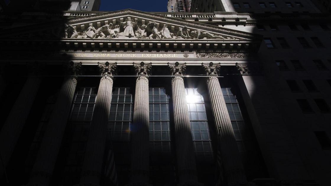 Wall Street apre debole, Dj +0,12%, Nasdaq +0,07%