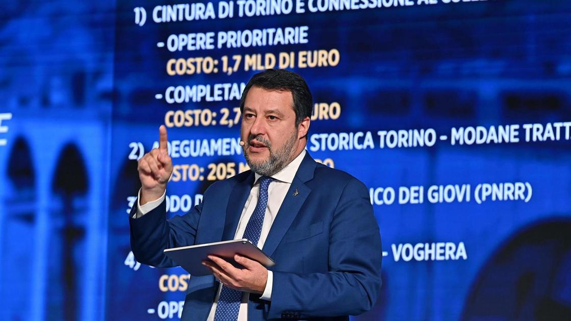 Ladri nella notte in casa Salvini a Roma