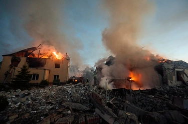 Guerra Ucraina, Kiev: "Mosca ha cercato di sfondare a Kharkiv”. Media: a breve primi F16 a Kiev