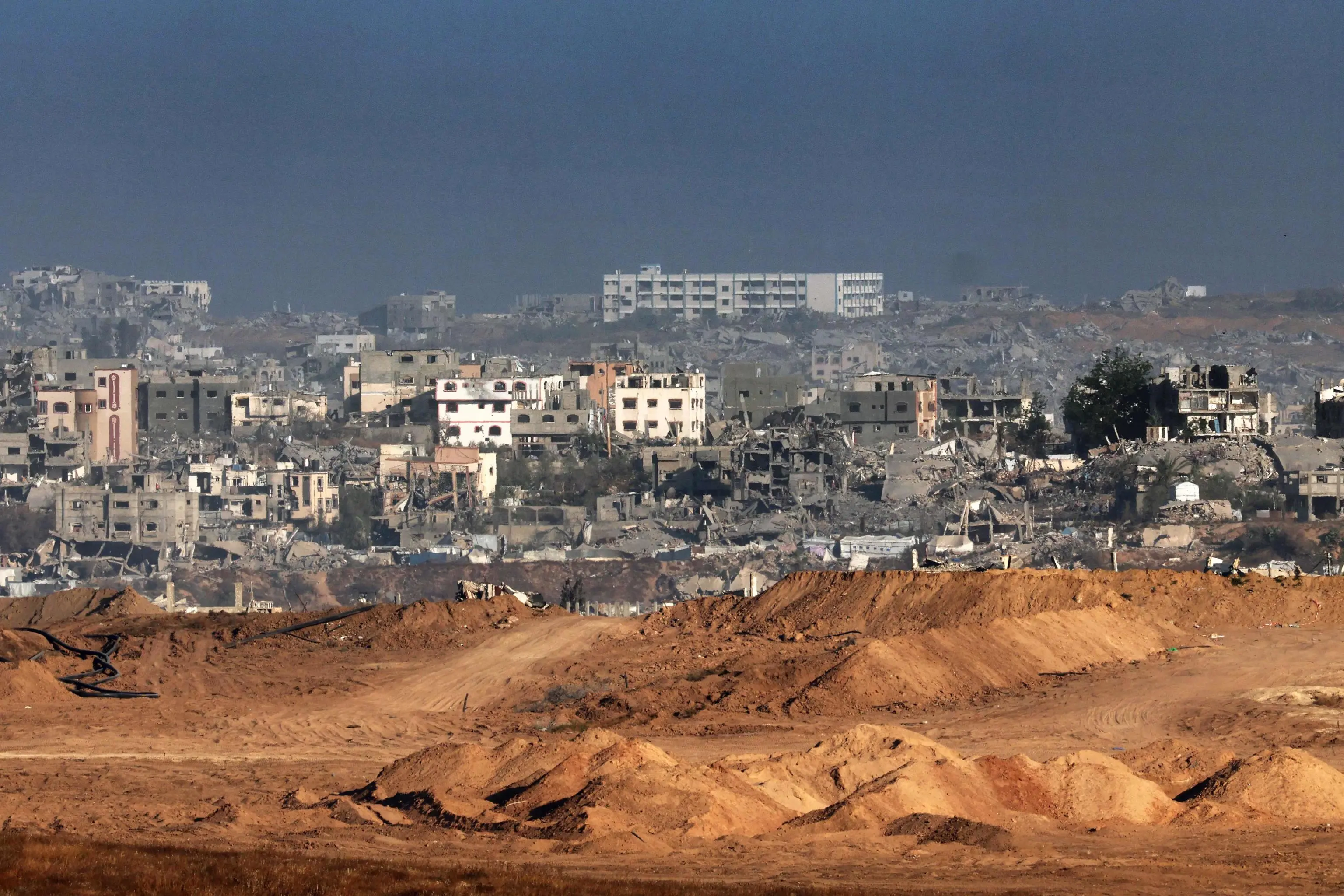 Tregua a Gaza, smentito l'accordo. Israele favorevole, il no di Hamas. Il piano Witkoff e il nodo dei 60 giorni