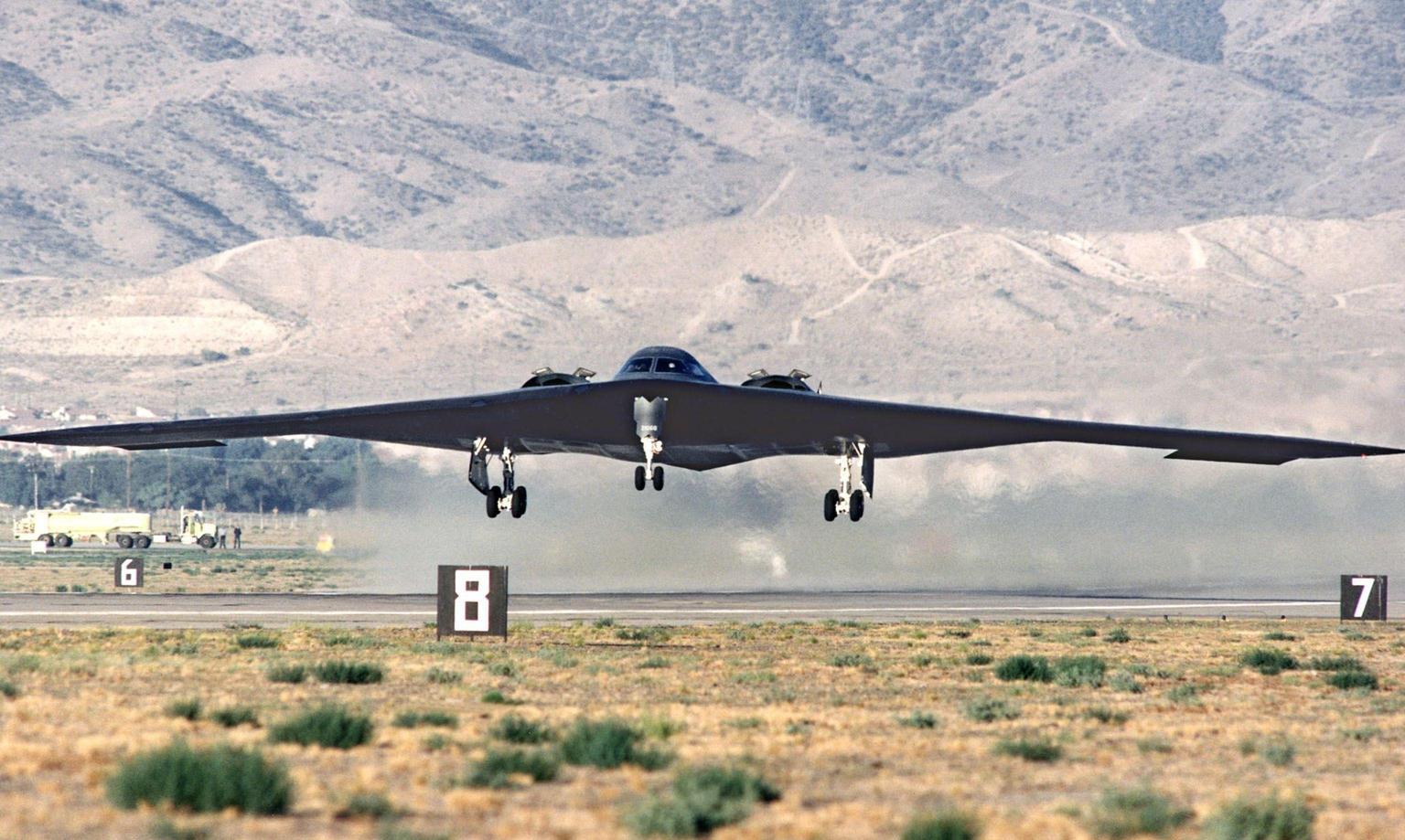 Bombardieri B 2 partiti da base Usa in Missouri verso Guam Bombardieri B 2 partiti da base Usa in Missouri verso Guam