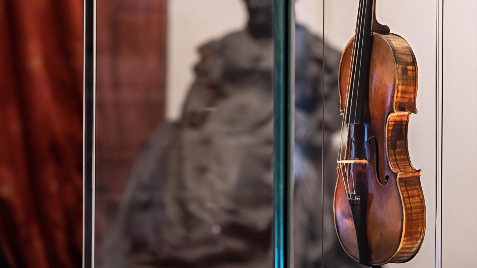 Il “Cannone“ all’esame Sincrotrone: "Il violino di Paganini sta bene"