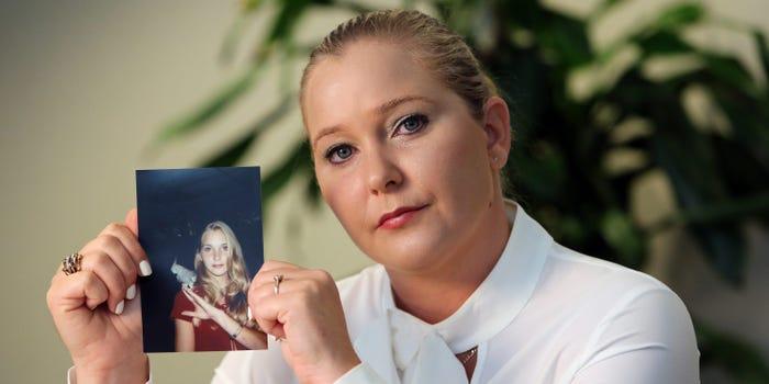 Morta suicida da Quotidiano.net Morta suicida Virginia Giuffre accusò Epstein e il principe Andrea di abusi sessuali
