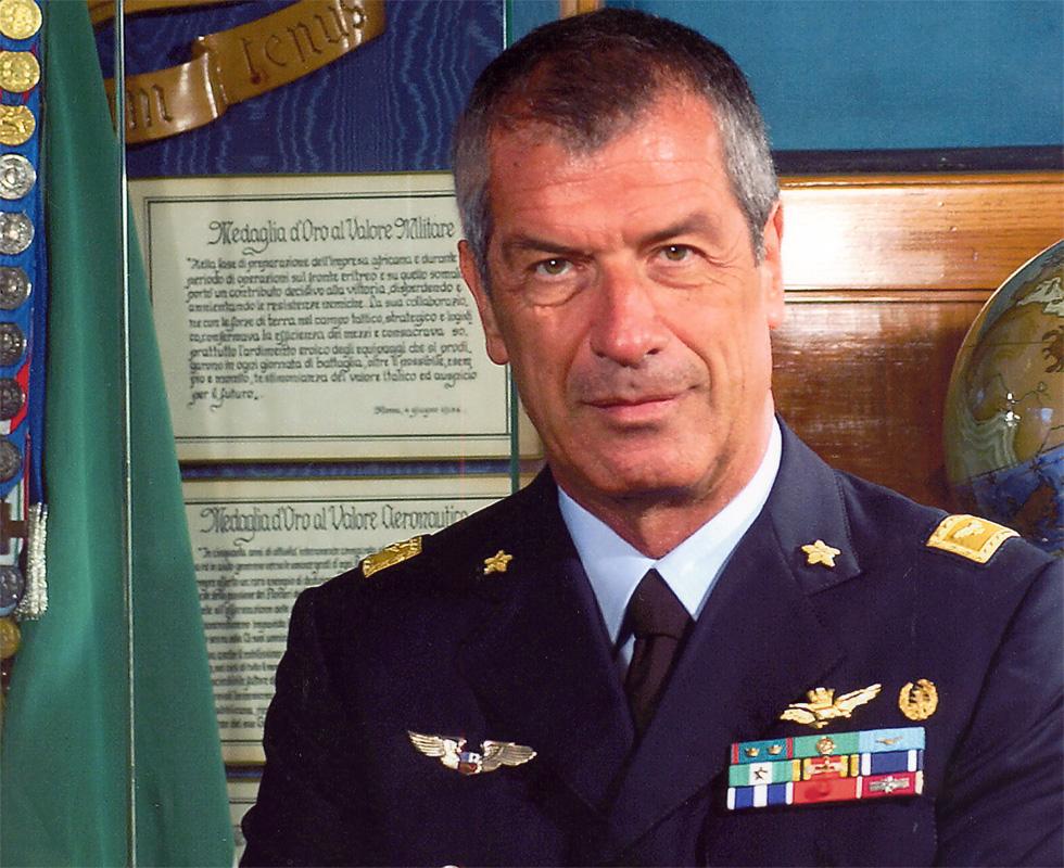 Il generale e la strategia Usa: “Minaccia per piegare Teheran”