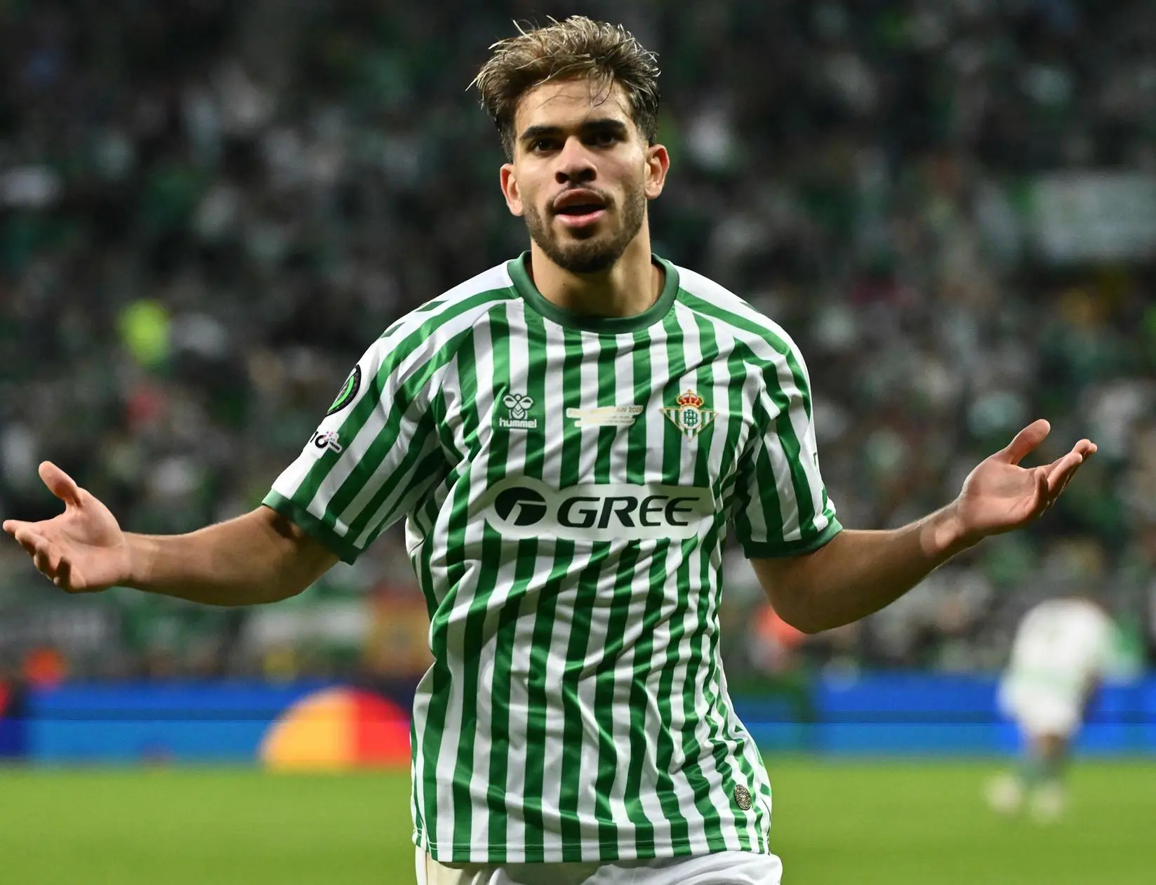Como punta all'Europa: Fabregas cerca rinforzi tra Italia e Spagna