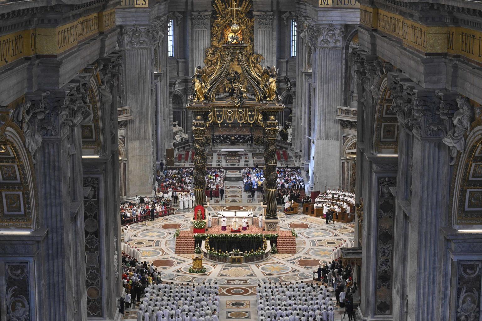 Vaticano mira all Vaticano mira all