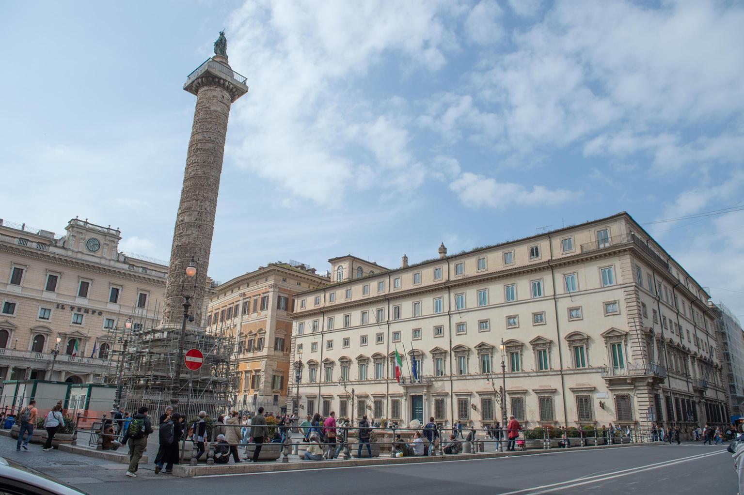 Cdm alle 15.30, sul tavolo dl per l Cdm alle 15.30, sul tavolo dl per l