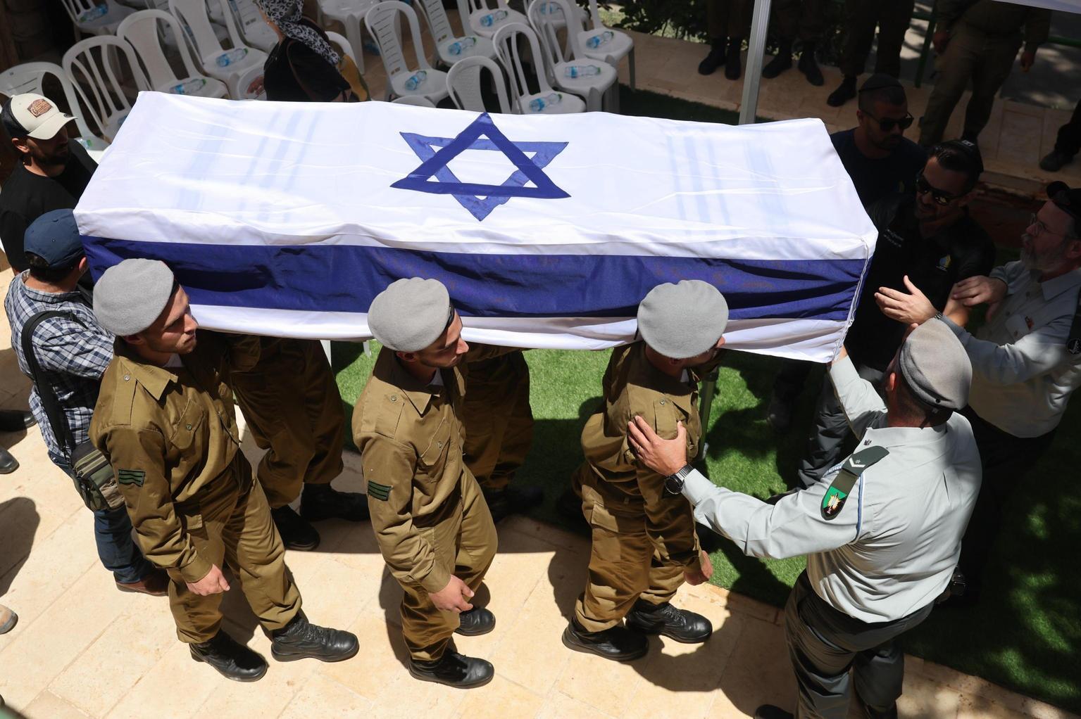 l idf recupera i corpi di due ostaggi a gaza
