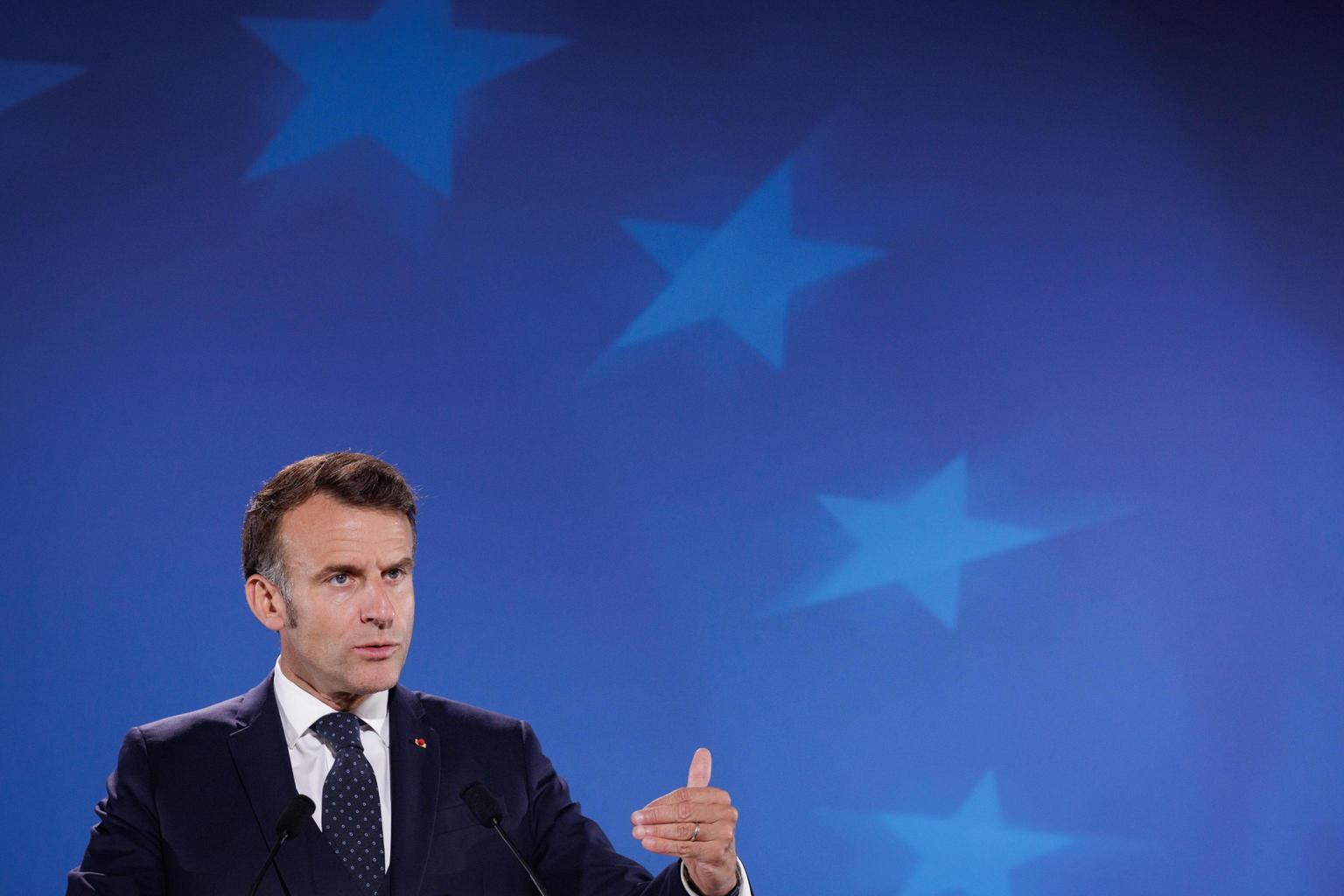 Macron a Putin, Macron a Putin,
